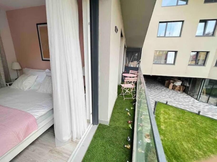 B104 - Liberty Bridge Lovely Home With Free Parking Boedapest Buitenkant foto